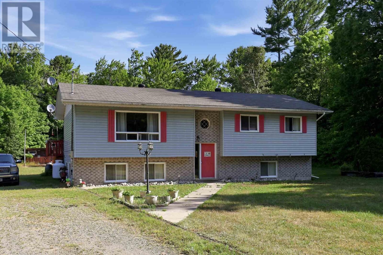 Property Photo:  1012 Hwy 552  ON P0S 1E0 