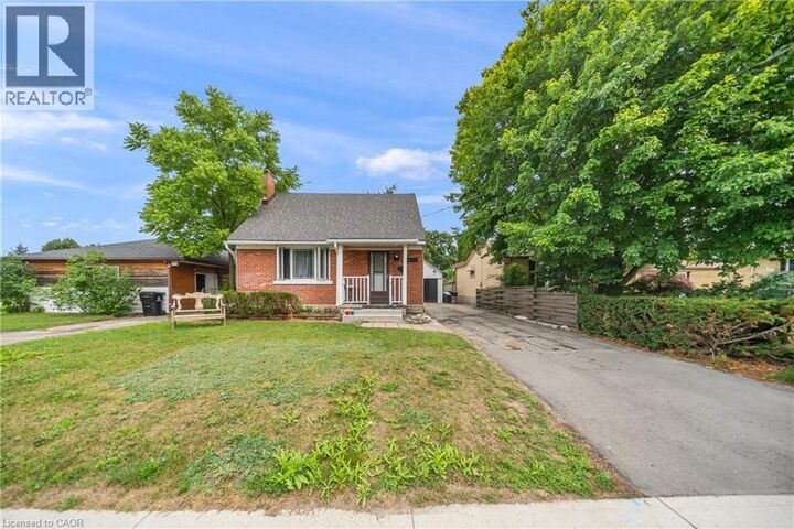 Property Photo:  478 Greenfield Avenue  ON N2C 1G1 