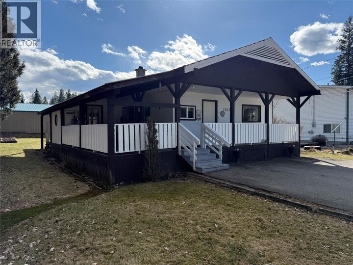 Property Photo:  1021 Garden Road  BC V0G 2G1 