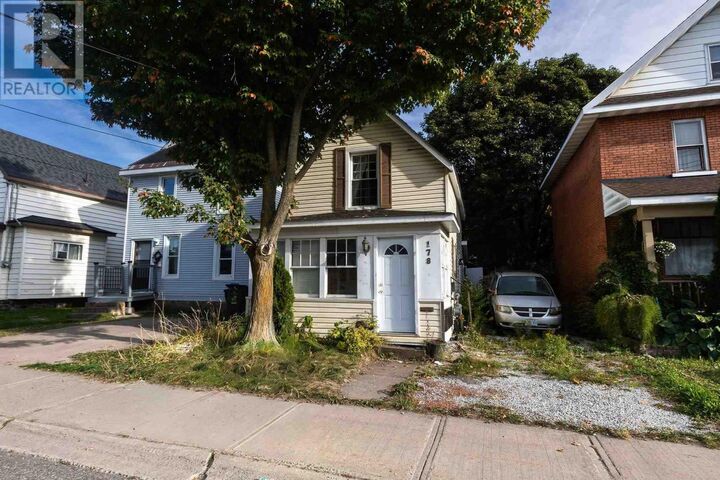Property Photo: 178 Dennis St ON P6A 2X3