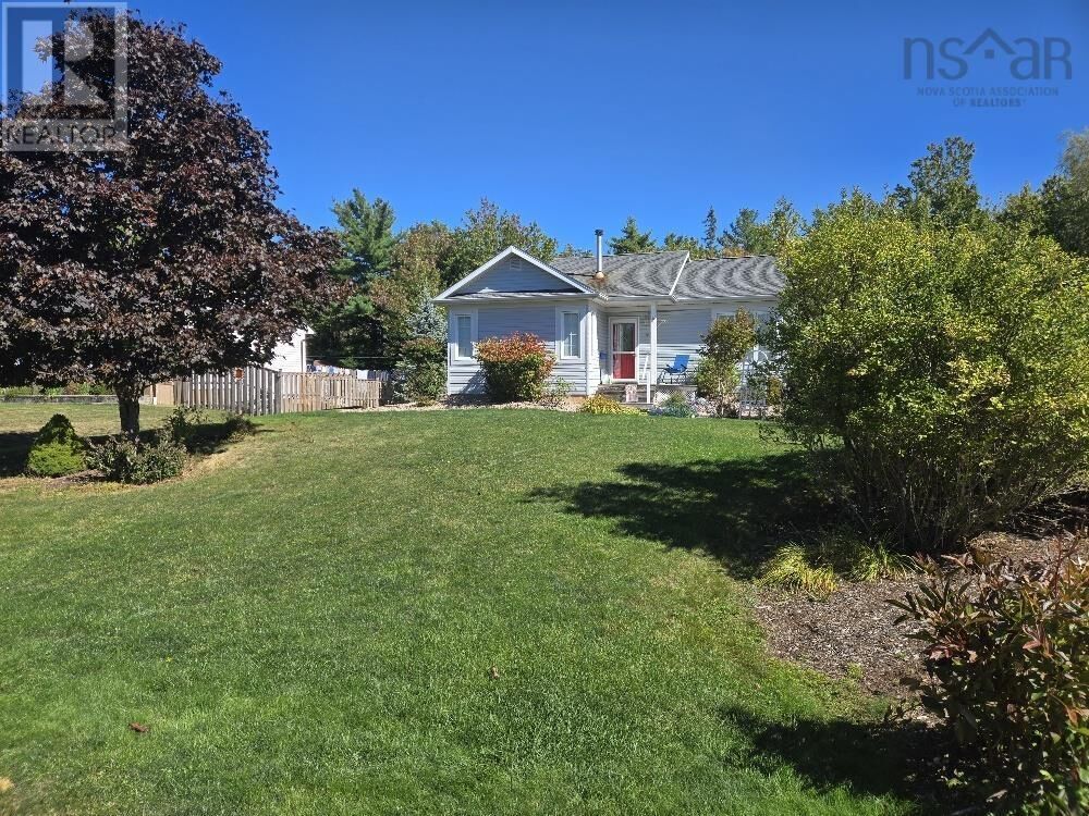Property Photo:  40 Silverwood Dr.  NS B2N 6Y6 