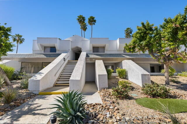 Property Photo: 5301 E Waverly Drive 199 CA 92264