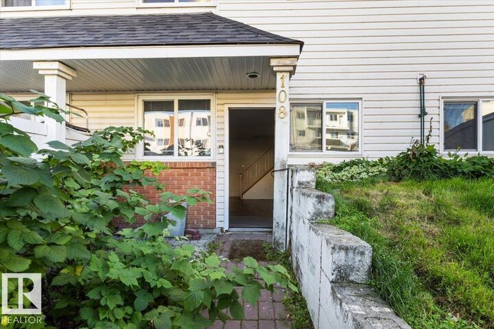 Property Photo:  14520 52 Street NW 108A  AB T5A 3K5 