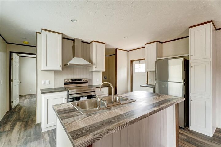 Property Photo: 30 Crooked Court GA 30540