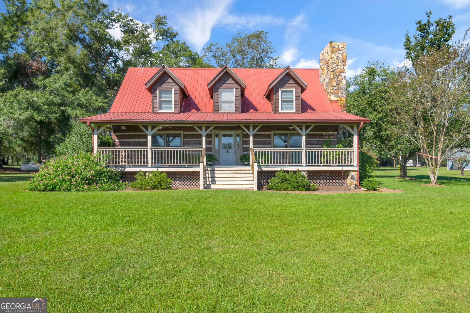 Property Photo: 555 Lem Lanier Road GA 31321