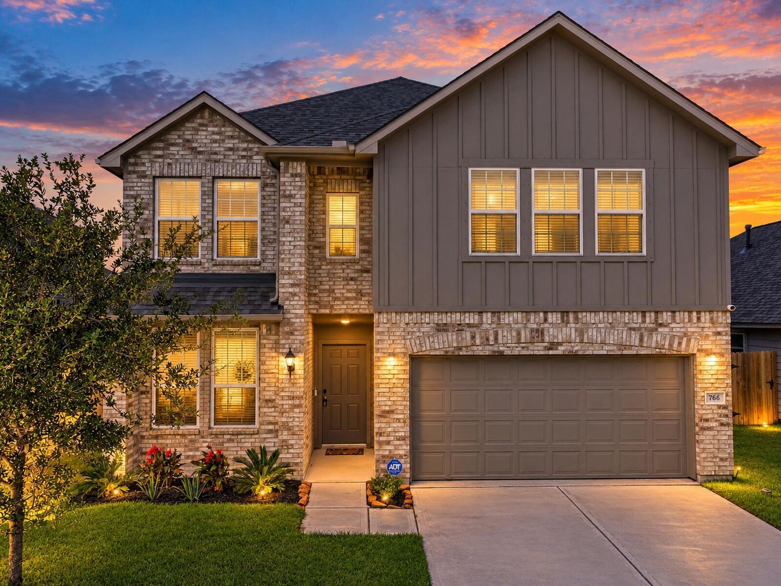 Property Photo:  766 Dewberry Road  TX 77568 