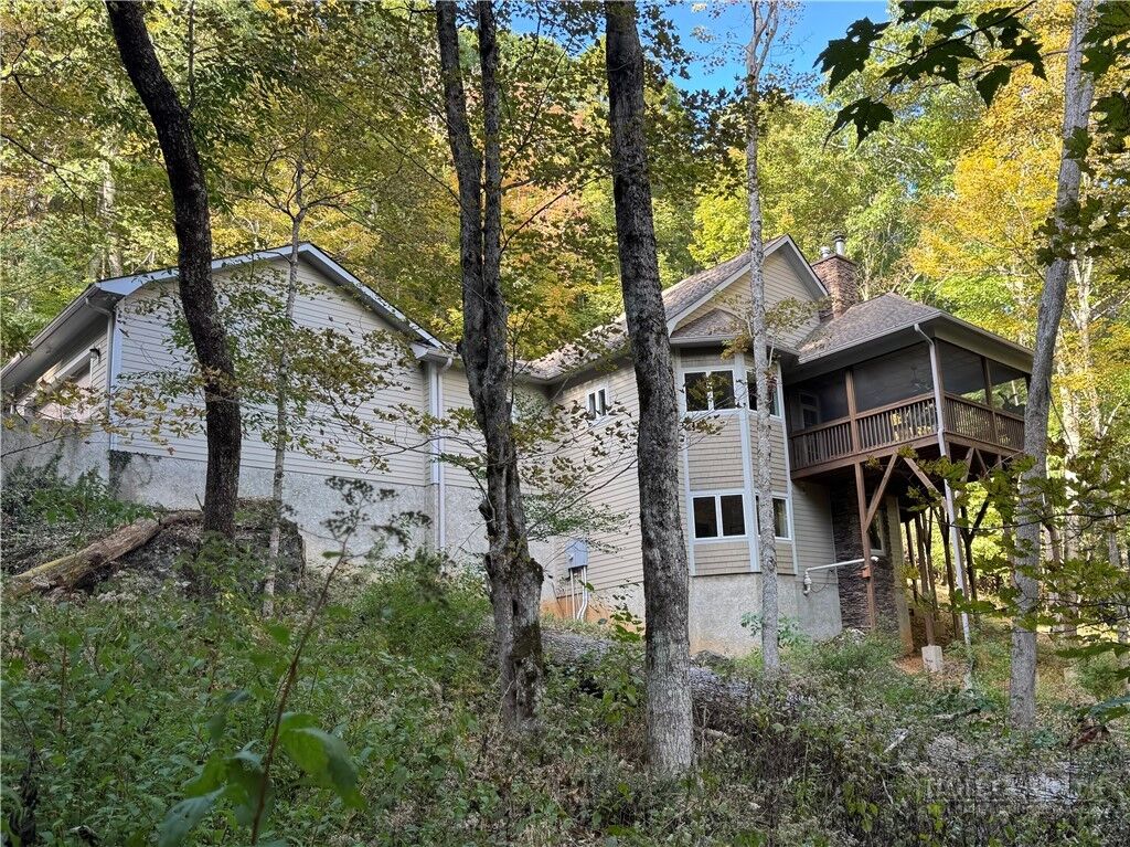 Property Photo:  5321 Howards Creek Road  NC 28607 