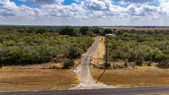 Property Photo: 4286 Fm 2690 TX 78801