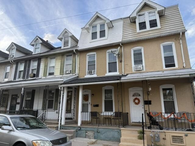 Property Photo:  613 W Cedar Street  PA 18102 
