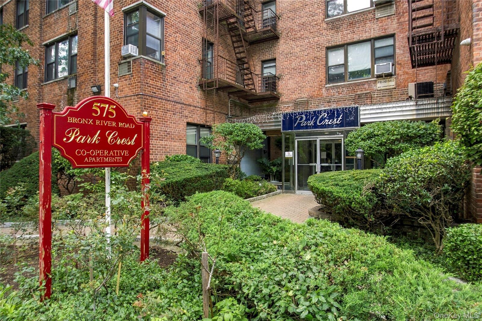 Property Photo:  575 Bronx River Road 5F  NY 10704 