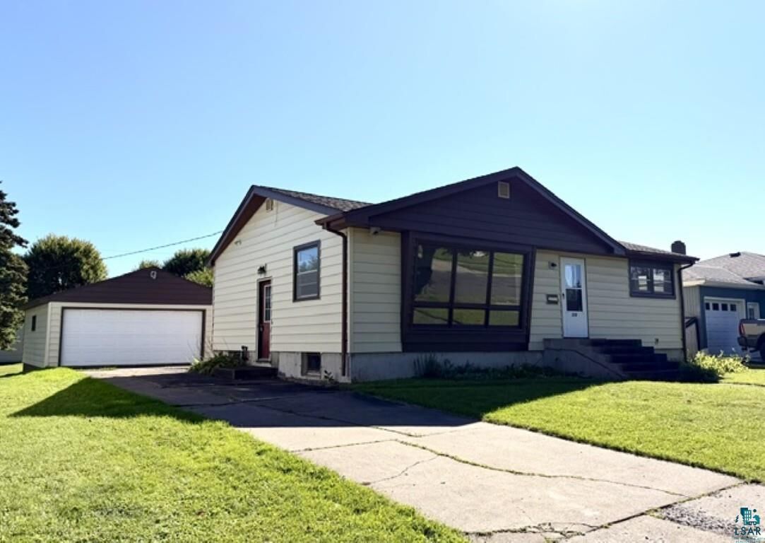 Property Photo: 1236 92nd Ave W MN 55808