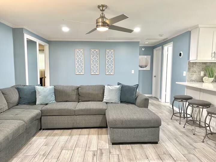 Property Photo: 1080 16th Avenue SW FL 33770