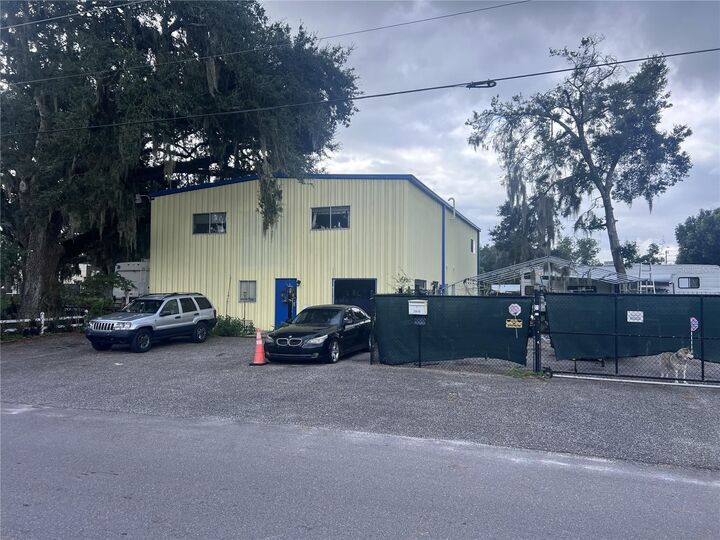 Property Photo:  4802 6th Street  FL 33542 