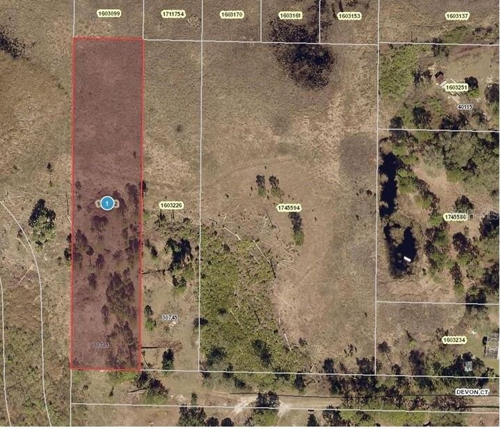 Property Photo: 30735-30745 Devon Court FL 32736