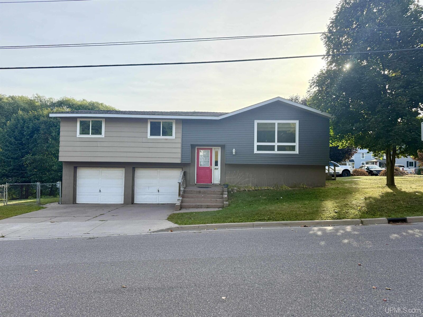 Property Photo: 907 Altamont Street MI 49855