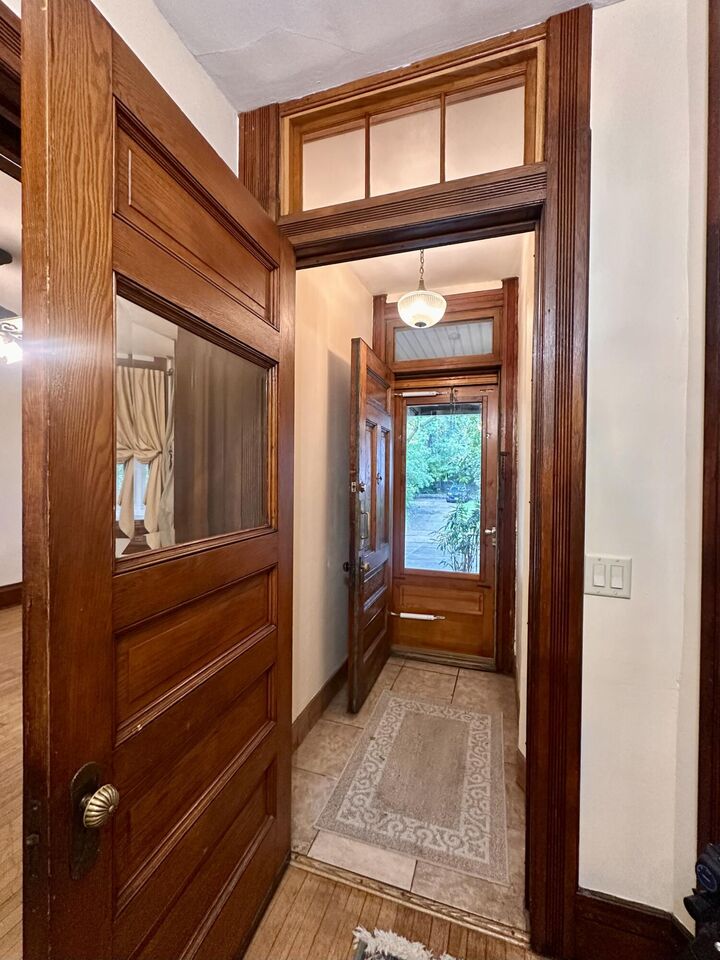 Property Photo:  546 N 32nd St  WI 53208 