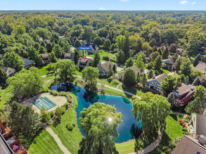 Property Photo: 7 Pond Path MI 49117