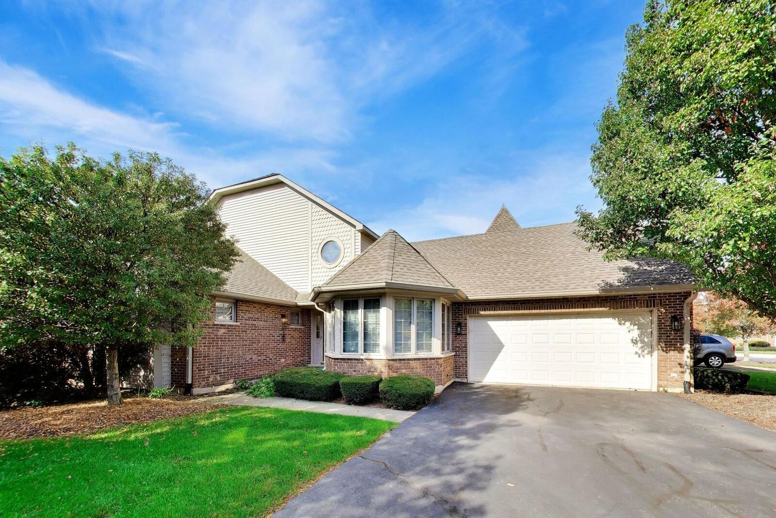 Property Photo: 13886 Steepleview Lane 1388 IL 60439