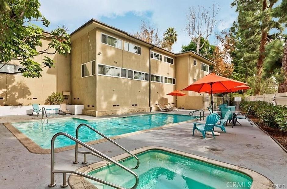 Property Photo: 11138 Aqua Vista CA 91602