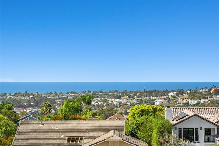 Property Photo: 2850 Calle Esteban CA 92673