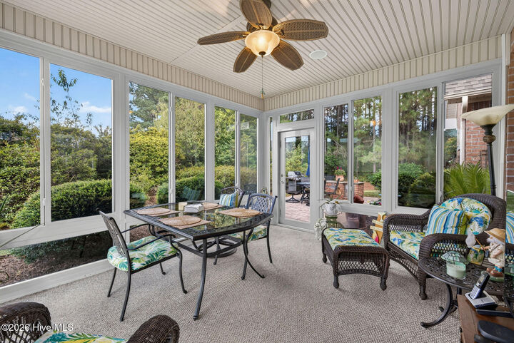 Property Photo:  2037 Fanning Court  NC 28451 