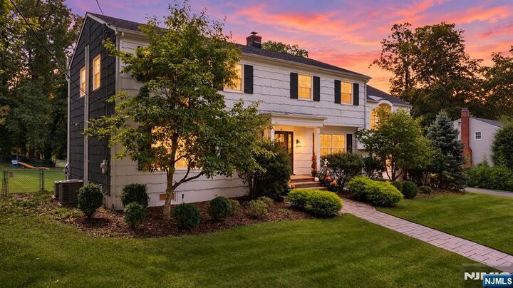 Property Photo:  29 Dearborn Drive  NJ 07675 
