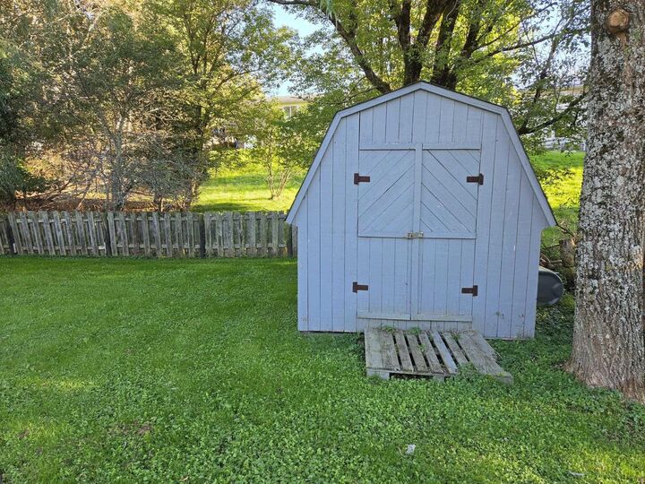 Property Photo:  46 Minerva Drive  NS B2N 5N7 