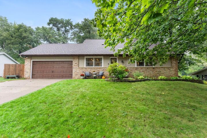 Property Photo:  6453 134th Street W  MN 55124 