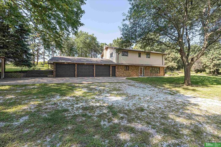 Property Photo: 17418 18th Street NE 68048