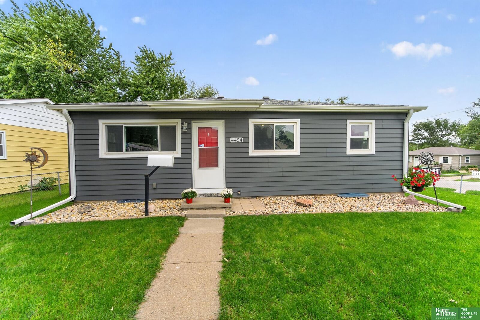 Property Photo:  4454 S 61 Street  NE 68117 