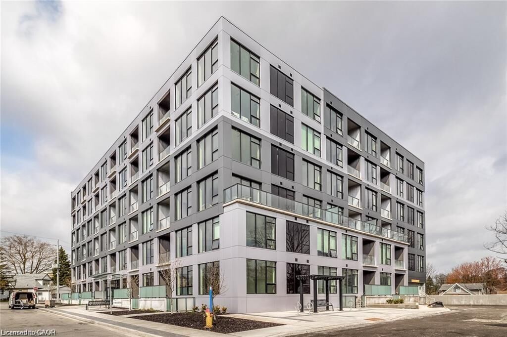 Property Photo: 690 King Street W 403 ON N2G 0B9