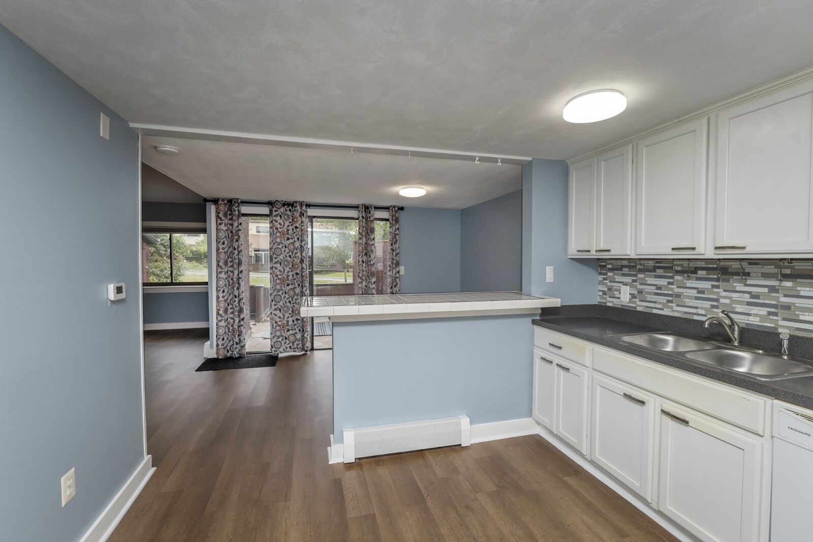 Property Photo:  5 Mason Ct 5  MA 01913 