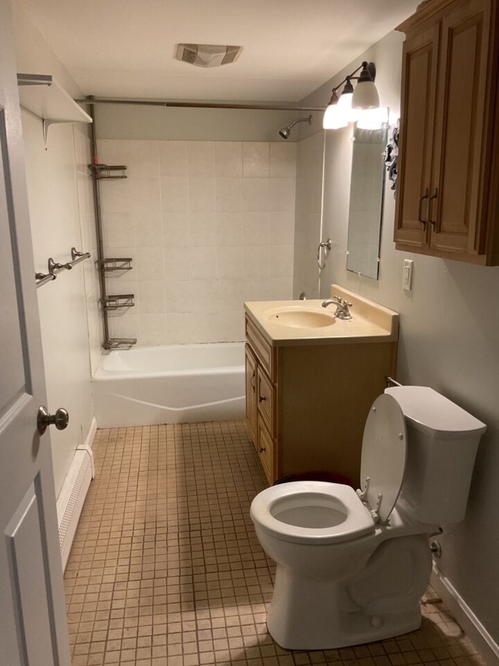Property Photo:  44 Falmouth Heights Road 1  MA 02540 