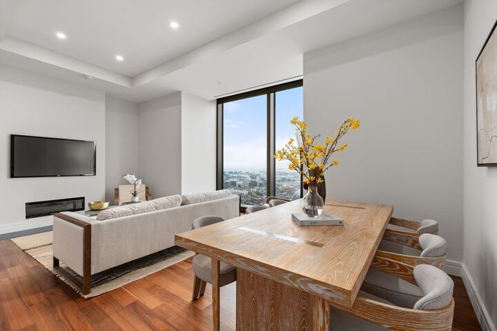 Property Photo:  1 Dalton St 4703  MA 02115 