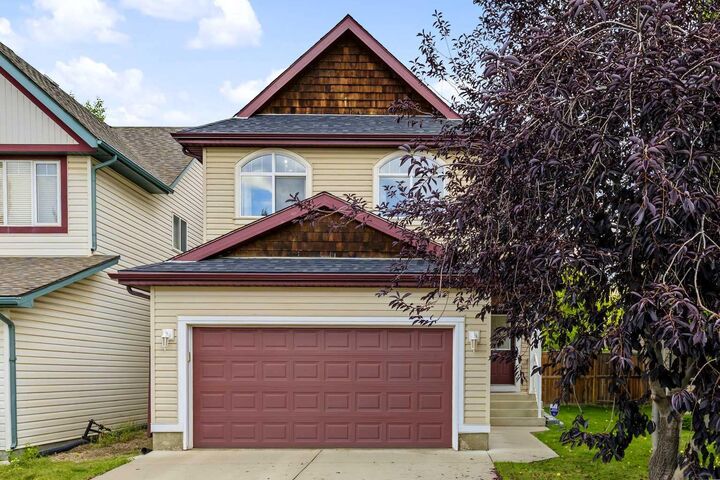 Property Photo:  16 Evansbrooke Rise NW  AB T3P 1C6 