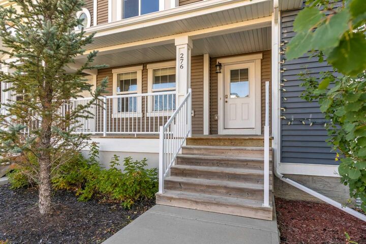 Property Photo:  276 Sunset Road  AB T4C 0Z8 