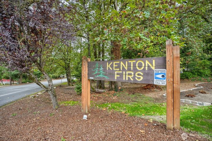 Property Photo: 22615 114th Avenue SE WA 98031