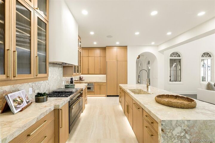 Property Photo: 15 Foxtail Circle CO 80113