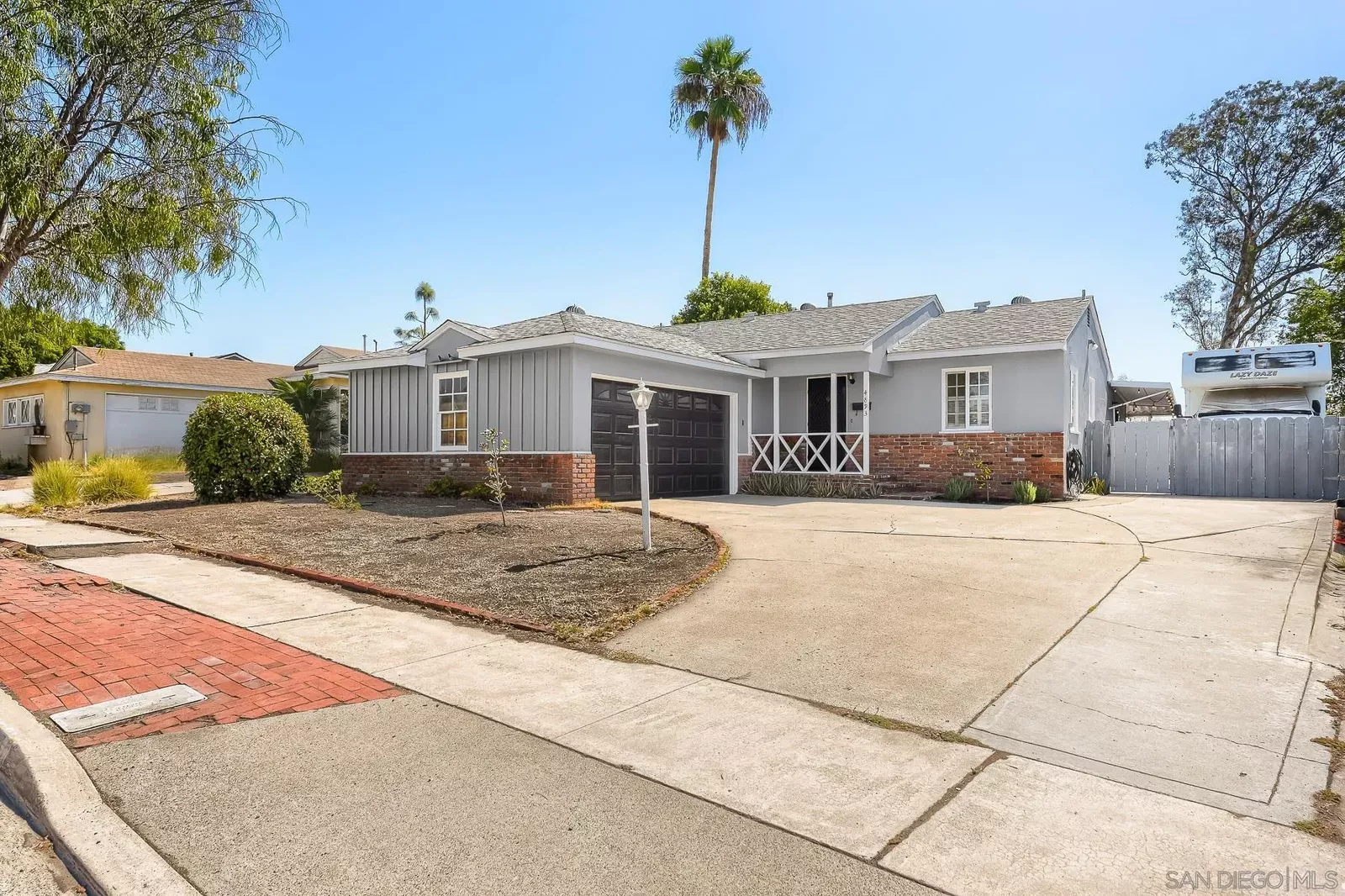 Property Photo: 4893 Twain Ave CA 92120