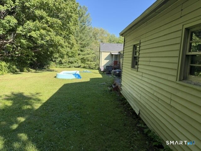 Property Photo: 28 Eastview Terrace CT 06450