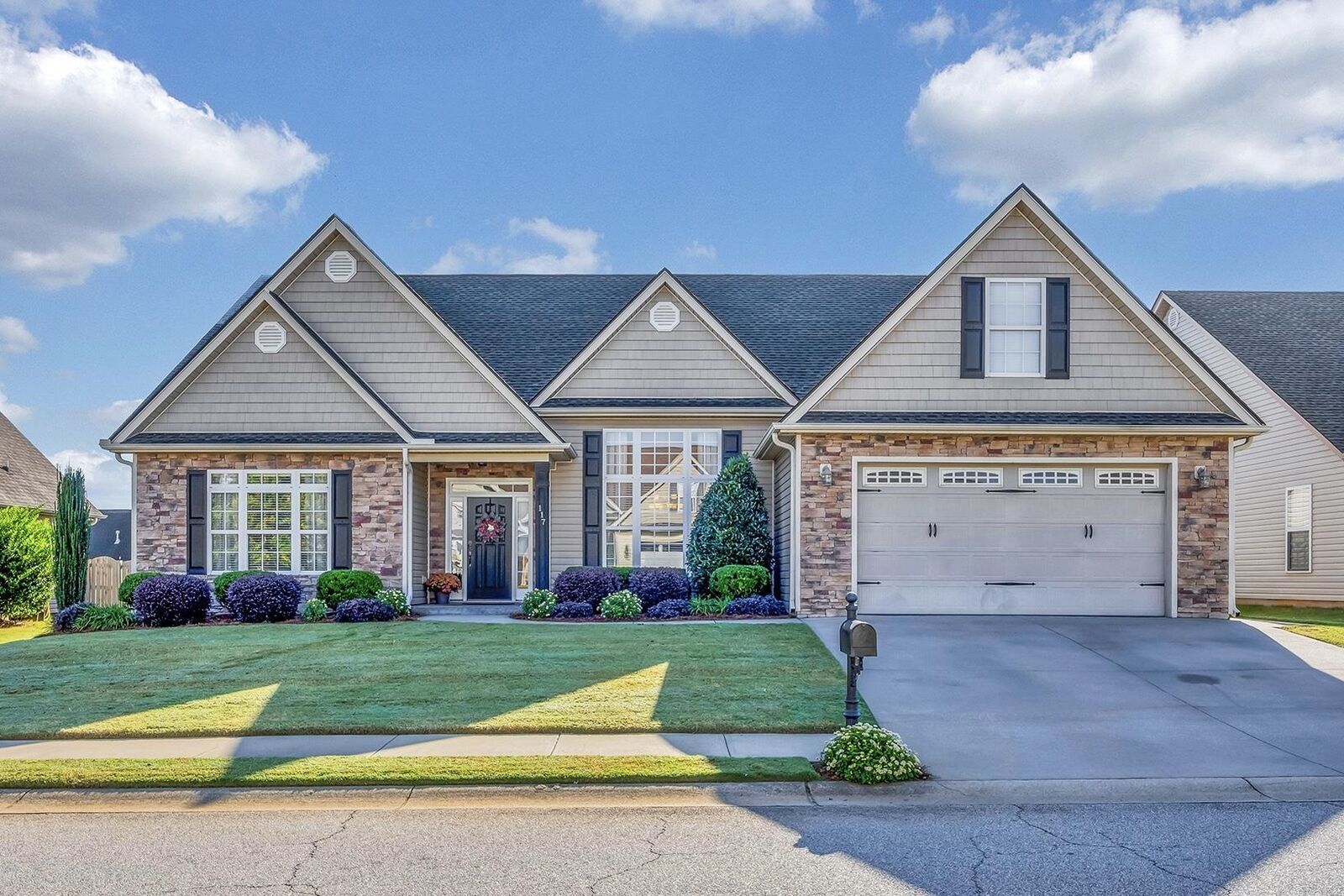 Property Photo: 117 Dewfield Lane SC 29316
