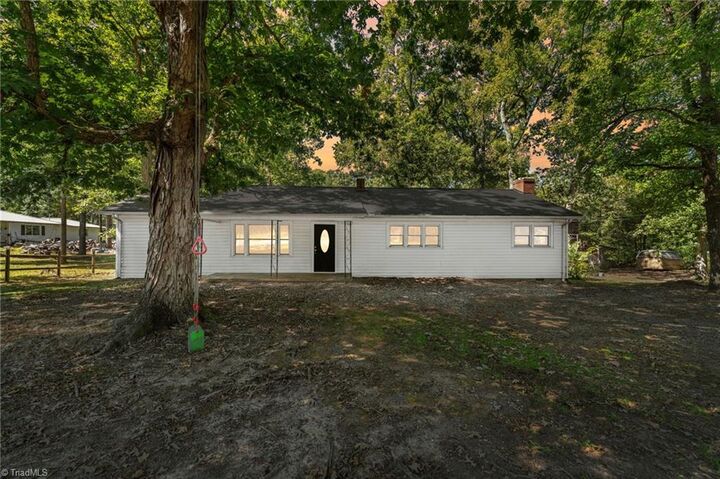 Property Photo:  1158 Johnsontown Road  NC 27360 