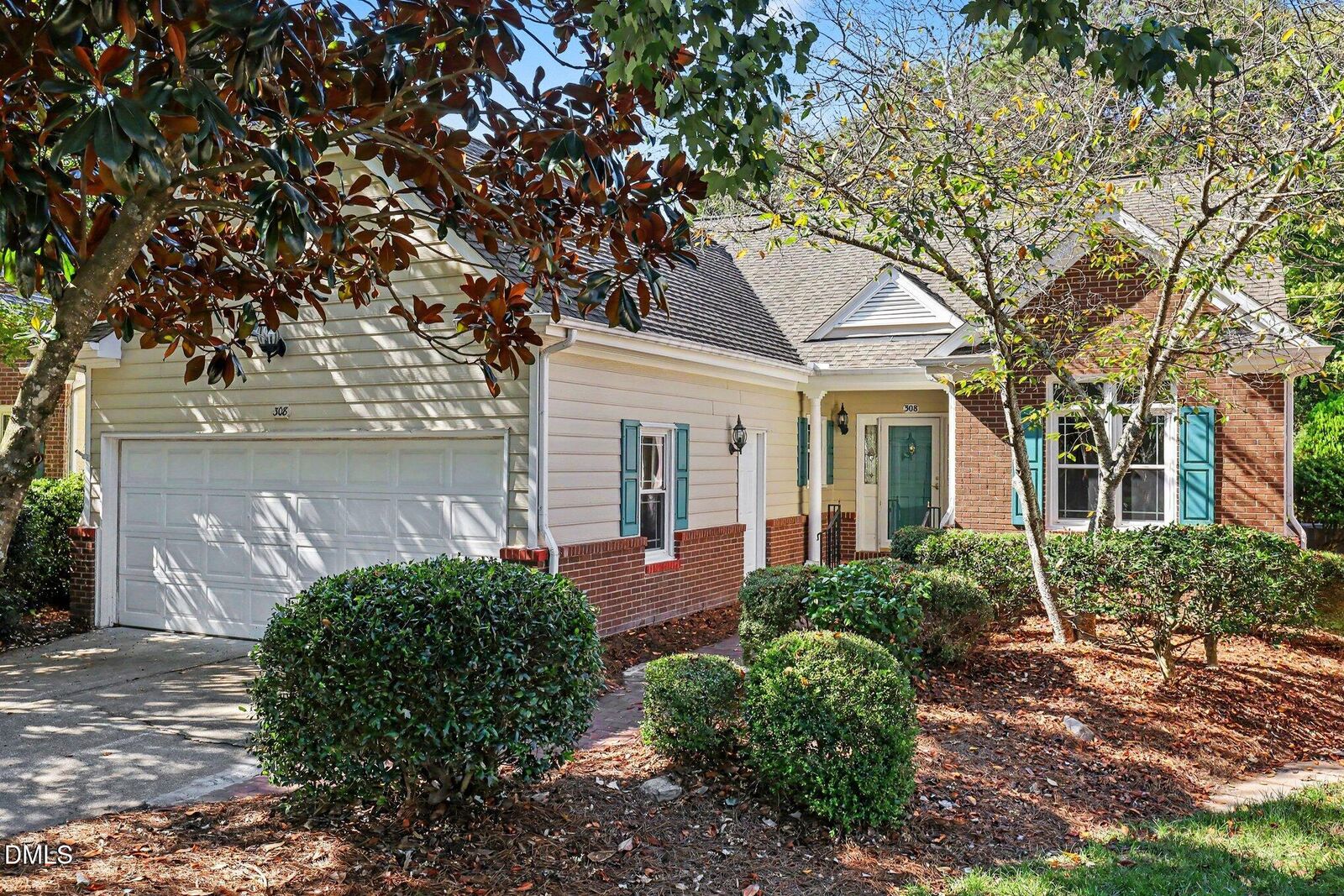 Property Photo:  308 Boltstone Court  NC 27513 