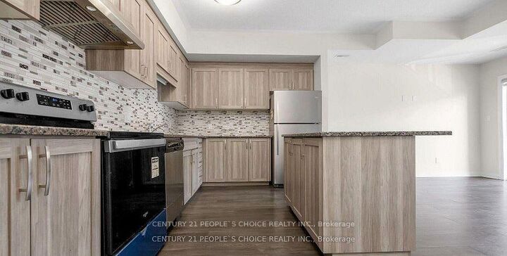 Property Photo:  25 Isherwood Avenue C 43  ON N1R 0E2 