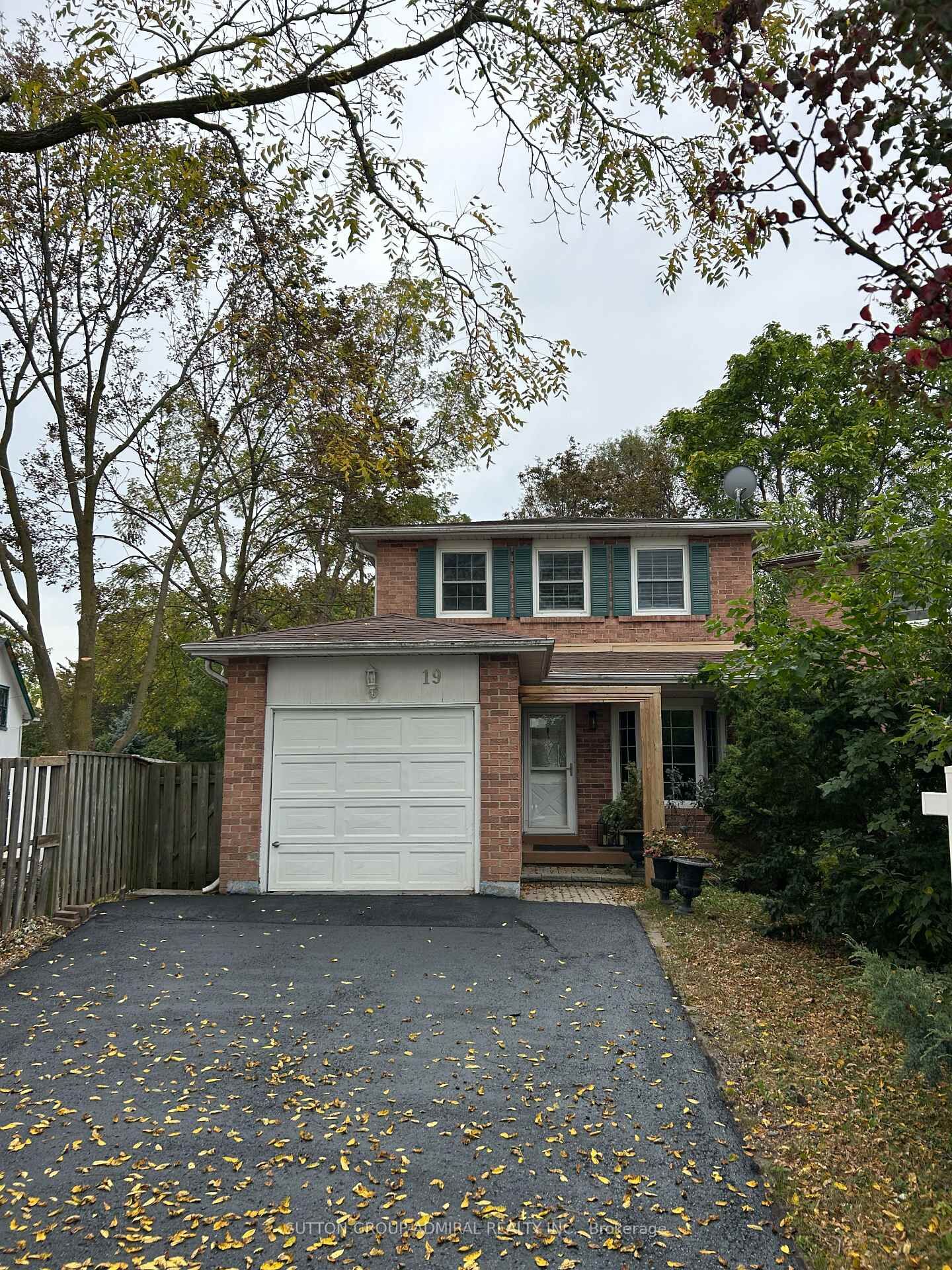 Property Photo:  19 Backus Court  ON L3P 6V6 