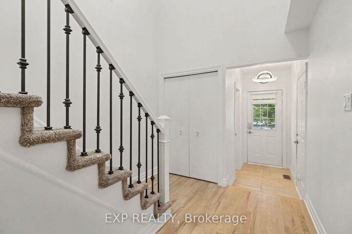 Property Photo:  4646 Ogilvie Walk Crescent  ON K1J 1G7 