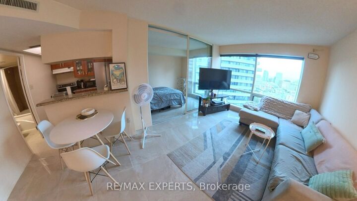Property Photo:  1001 Bay Street 2116  ON M5S 3A6 