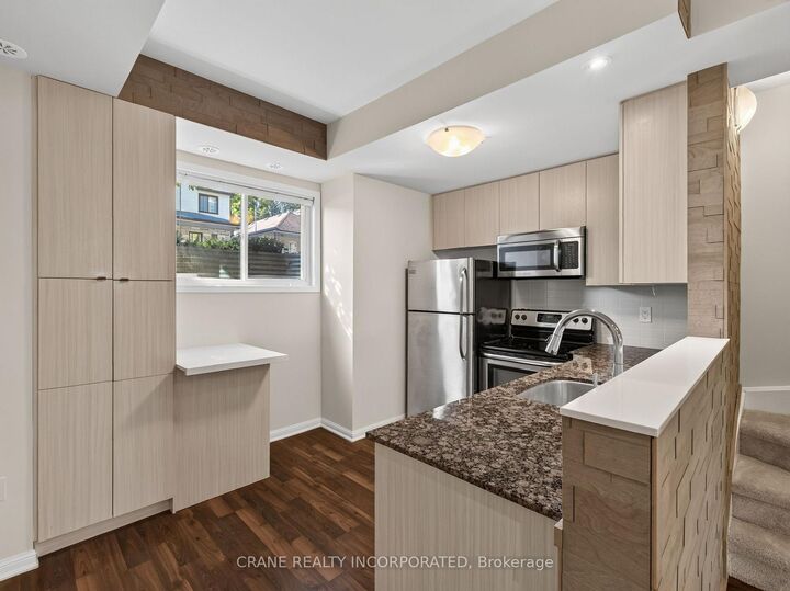 Property Photo:  400 Hopewell Avenue 108  ON M6E 2S2 