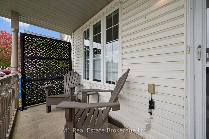 Property Photo:  86 Milligan Street  ON N1M 3S5 