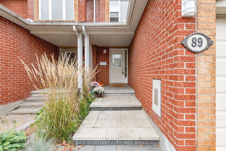 Photo de la propriété:  89 Silverlace Private  ON K1T 3Z8 